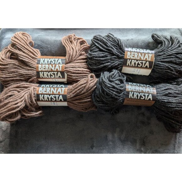 Bernat Krysta Acrylic/Nylon Yarn Lot of 4 Skeins - 2 Walnut and 2 Black - Picture 1 of 6